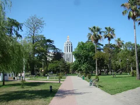 6 May Park